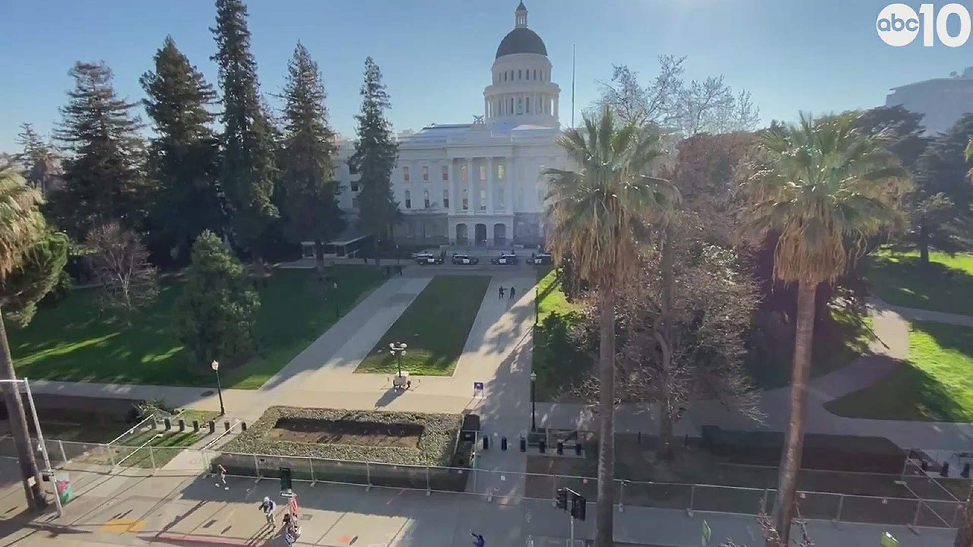 ABC10 reporter Monica Coleman describes the police presence and atmosphere at the State Capitol in Sacramento.