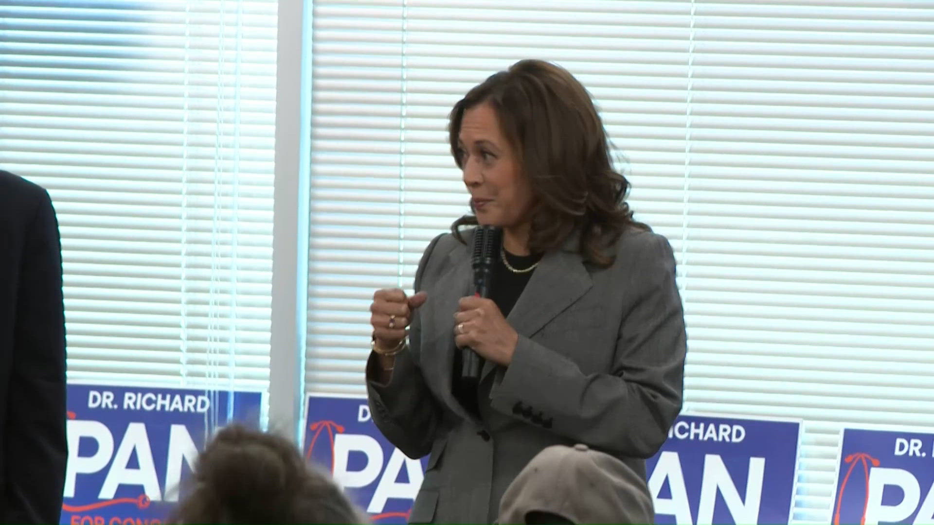 Kamala Harris campaigns for California Democrats, including in Sacramento, as 2026 midterms heat up Harris and Newsom are stumping for Democrats as their own 2028 futures loom, political analysts say.