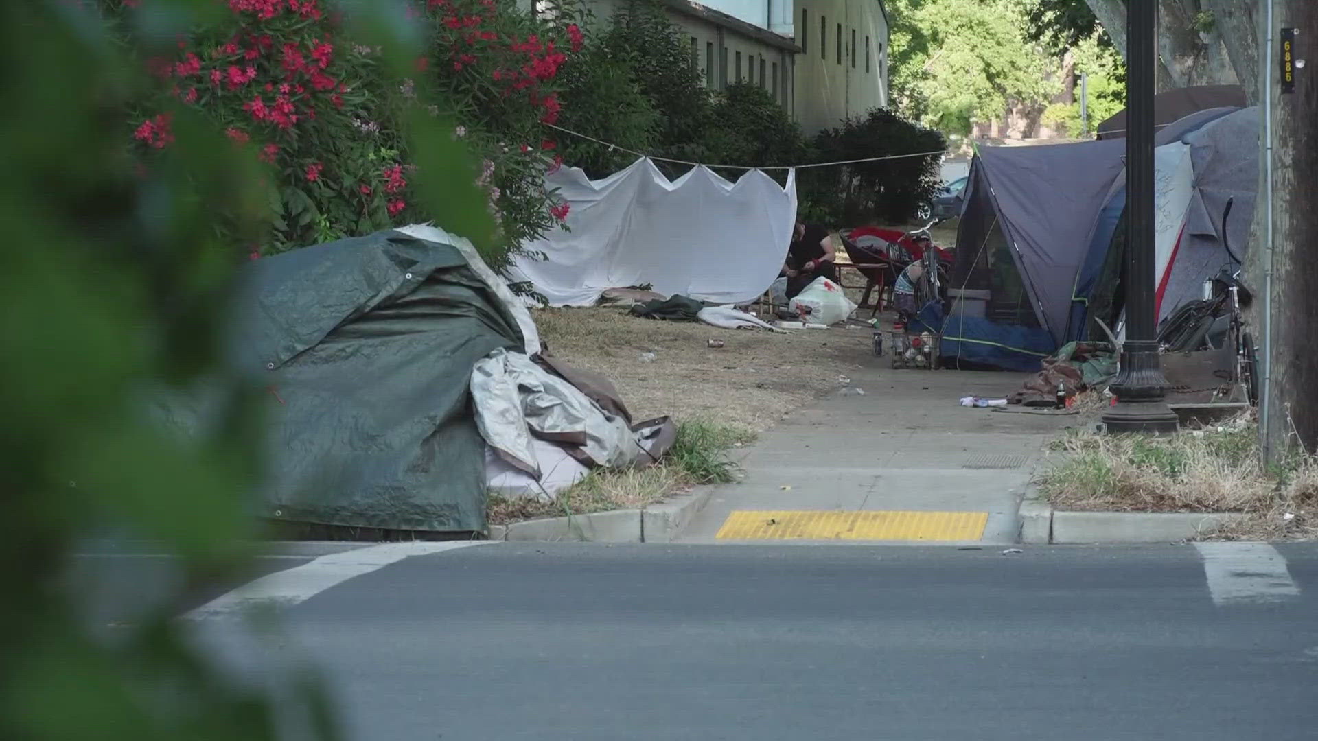 Cities can enforce bans on homeless people sleeping outdoors despite the lack of shelter space in some areas.