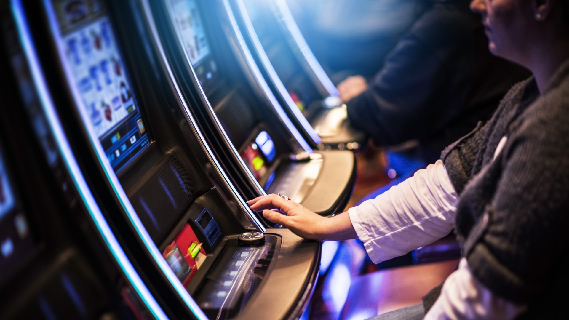 The California Gaming Association sent a letter to Gov. Gavin Newsom urging him to step in and order all casinos to close temporarily while cases continue to rise.