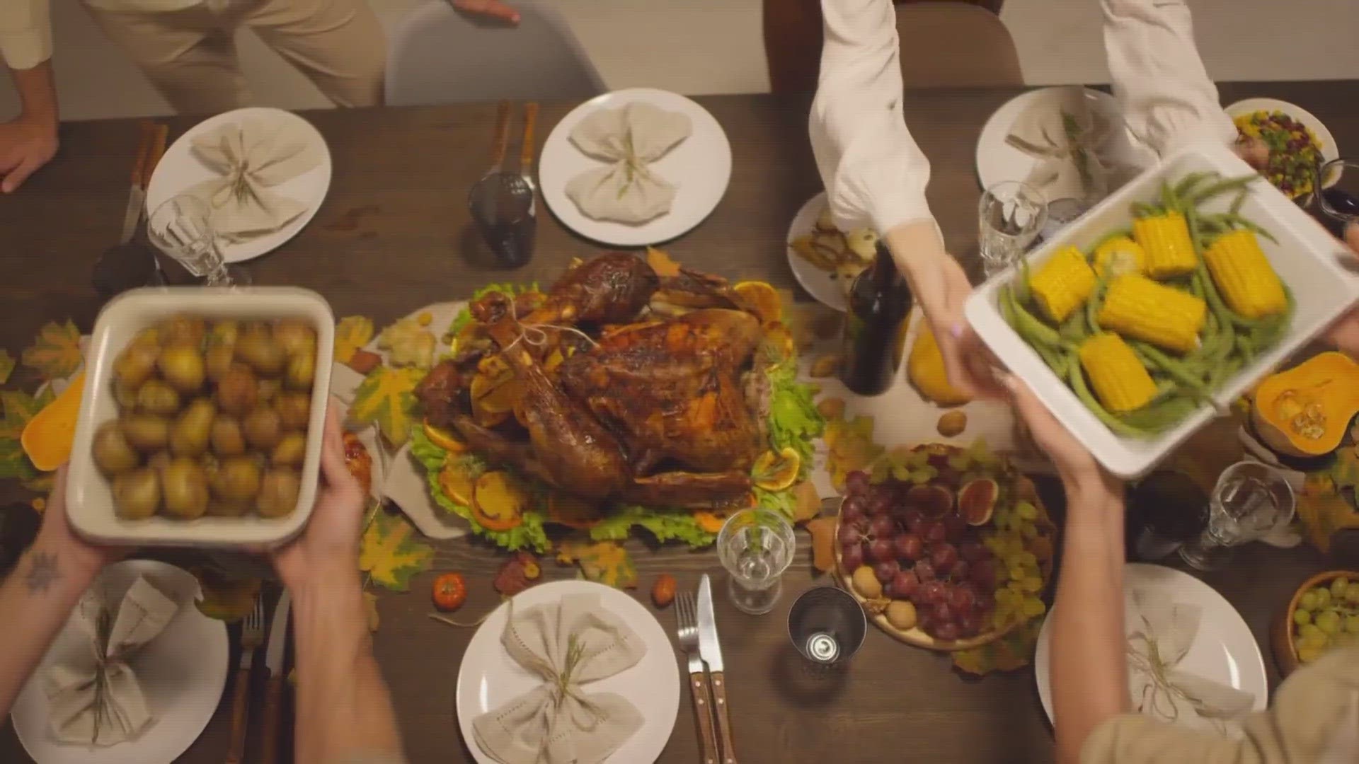 Here are some tips and tricks on how to save money this Thanksgiving.