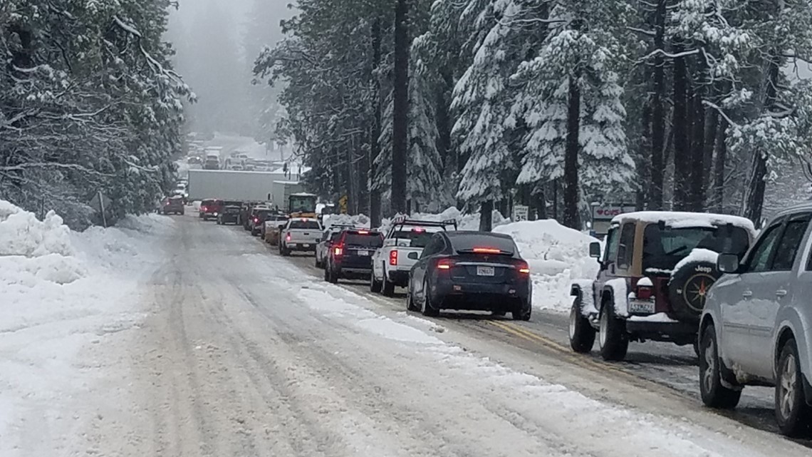 Stranded by the weather, hundreds of travelers overwhelm Pollock Pines