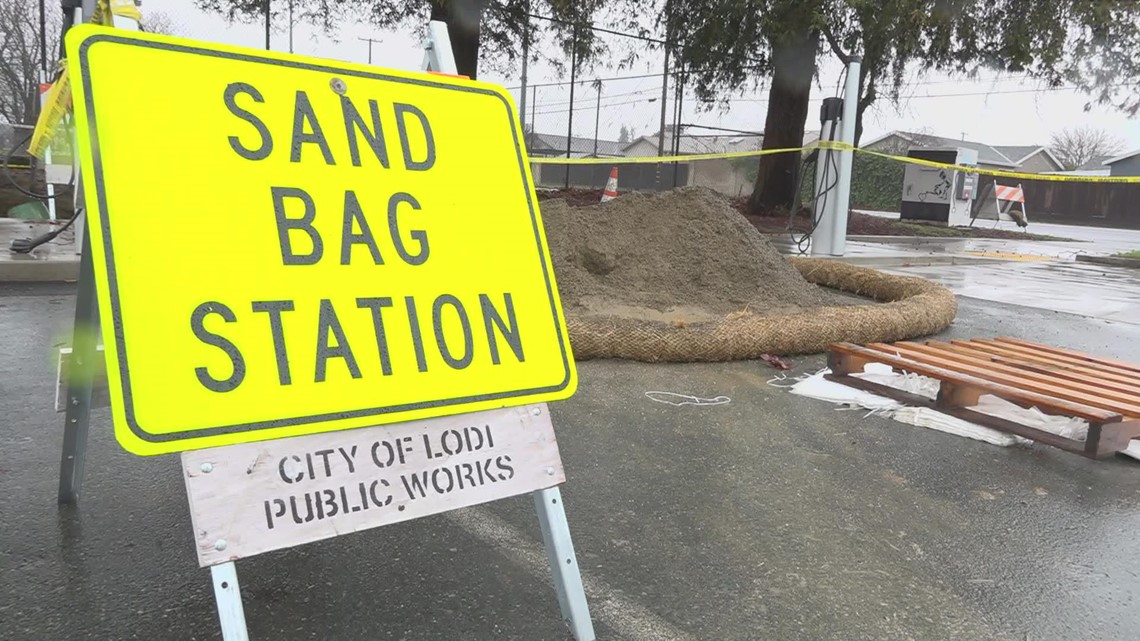 Atmospheric river storm brings rain, winds to NorCal | Timeline - Vimarsana News