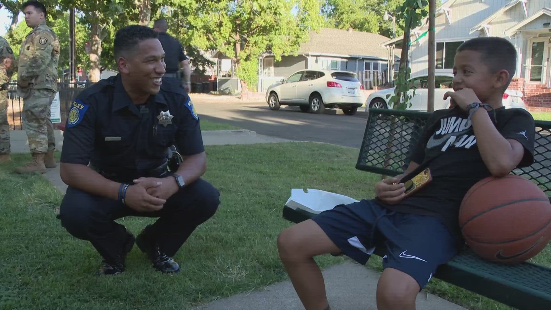 Sacramento Police Department building bonds with communities during