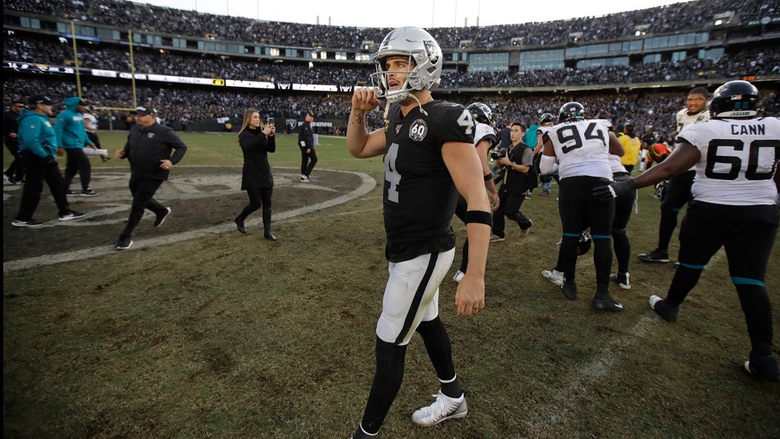 Raiders stunned by Jaguars, 20-16, in likely Oakland farewell