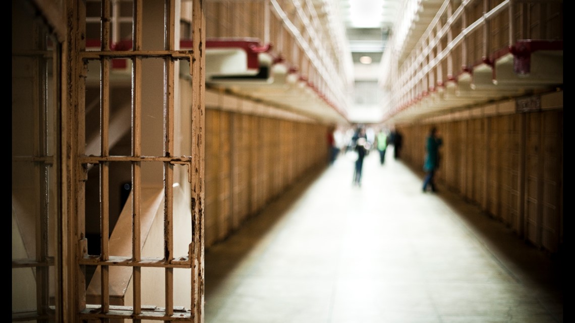 High-risk inmates aren’t prioritized in state’s early releases | abc10.com