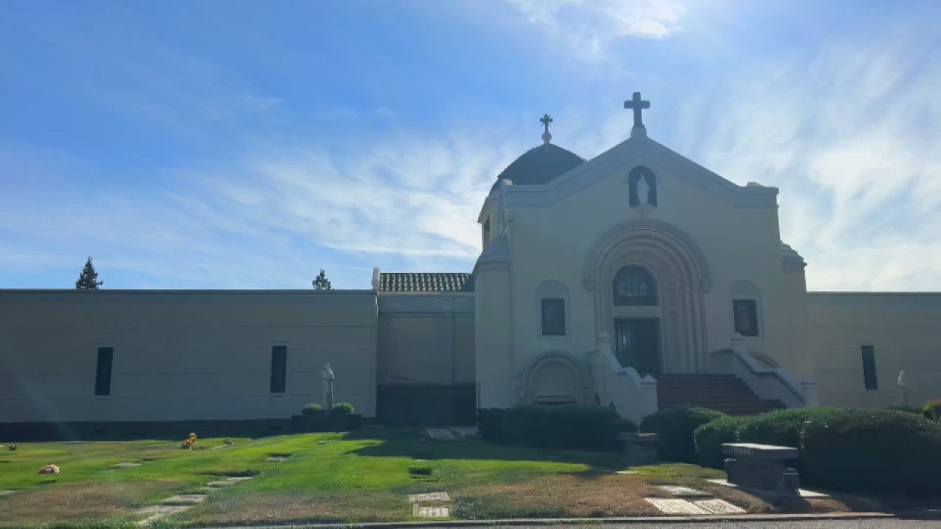 The 48th annual Día de los Muertos event is on Thursday, Nov. 2 at the St. Mary’s Catholic Cemetery.