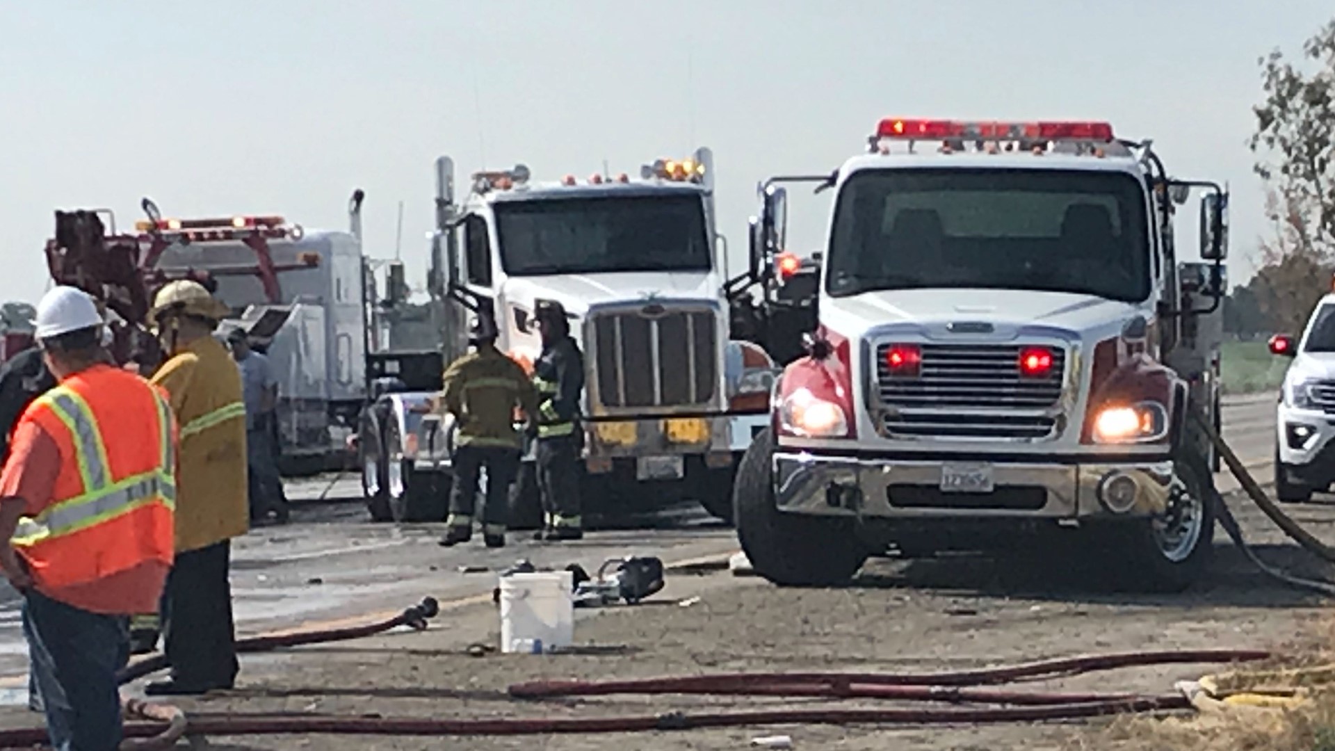 Two people killed in fiery 8-vehicle accident on I-5 in Lodi, CHP says ...