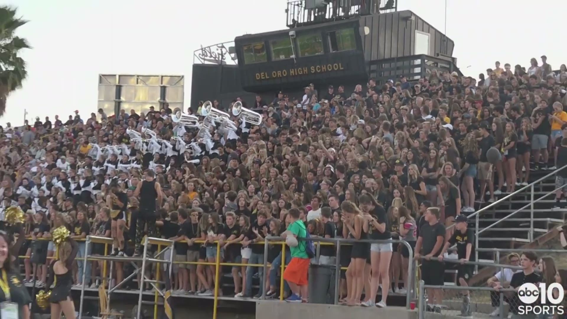 The Del Oro Golden Eagles open up their season with a 32-19 win at home over Chico's Pleasant Valley Vikings. The Del Oro defense came up with big plays in the first half, including a pick-six by junior QB/FS Kal Lunders, in addition to lighting up the scoreboard in Loomis during Week 0.