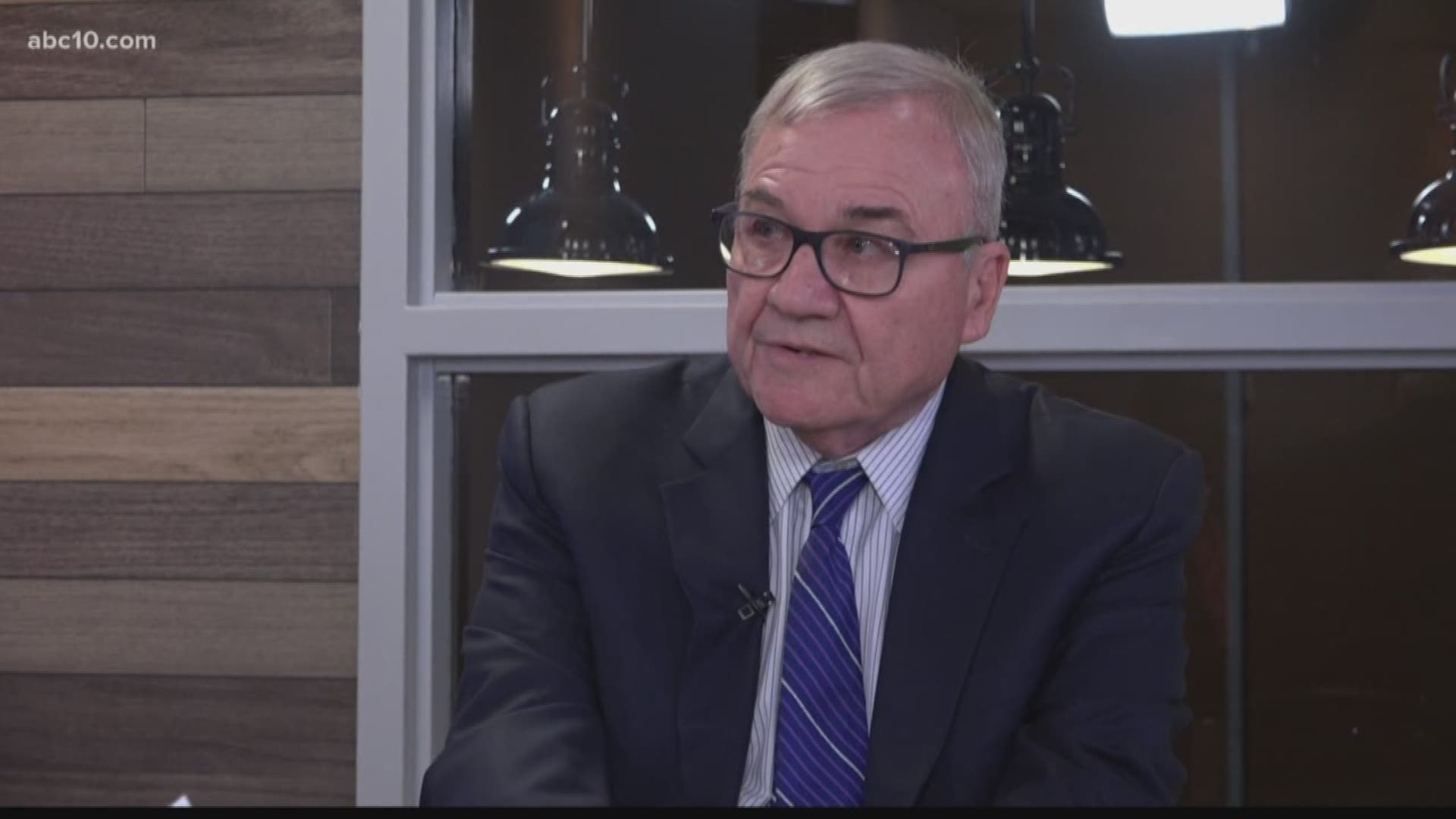 A former federal prosecutor says there is one aspect of the Stephon Clark investigation that is "very concerning" to him.