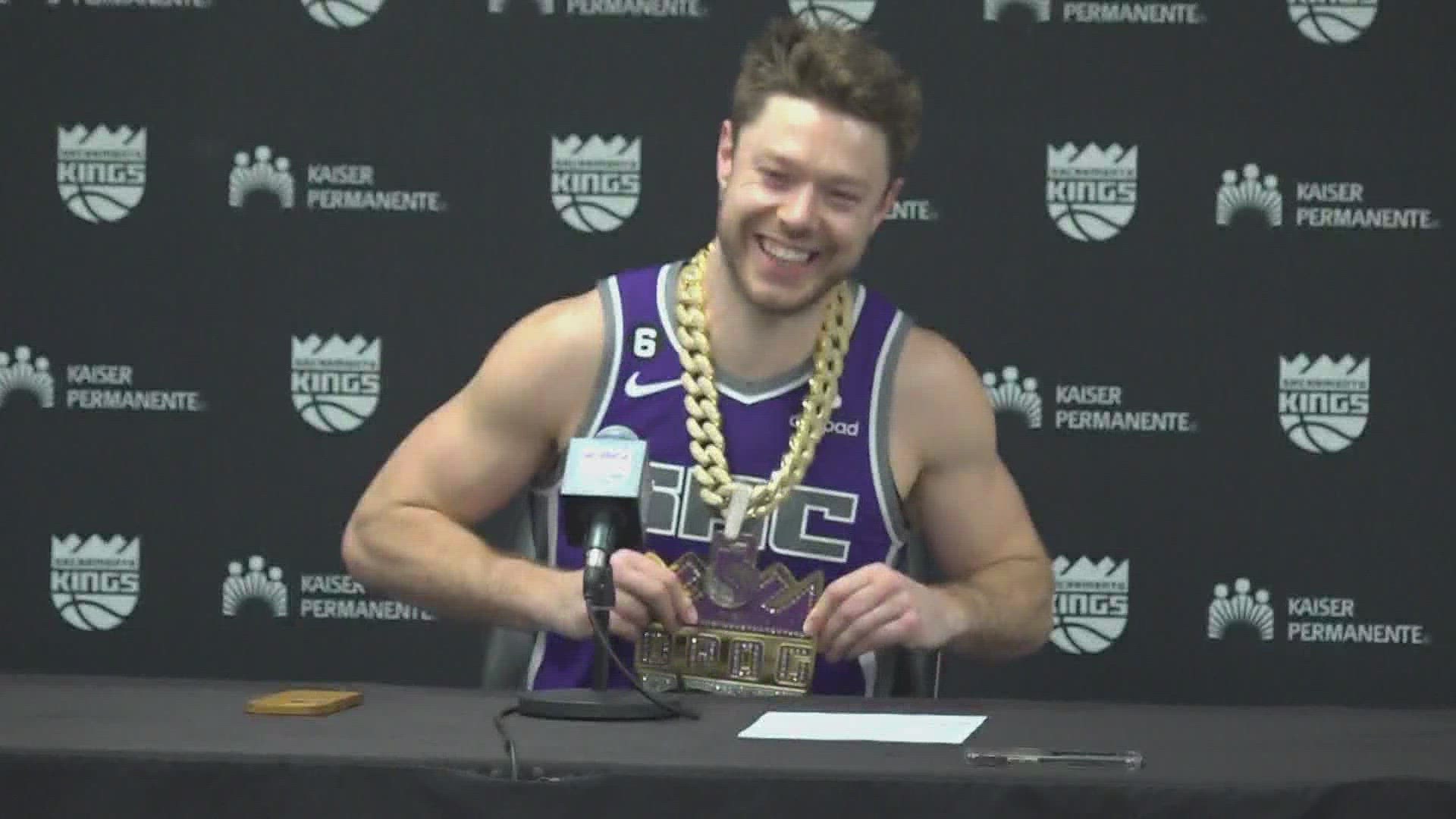 Matthew Dellavedova talks about the Sacramento Kings win against Utah Jazz and being one win away from the playoffs. 
#sacramento #MatthewDellavedova #sacking