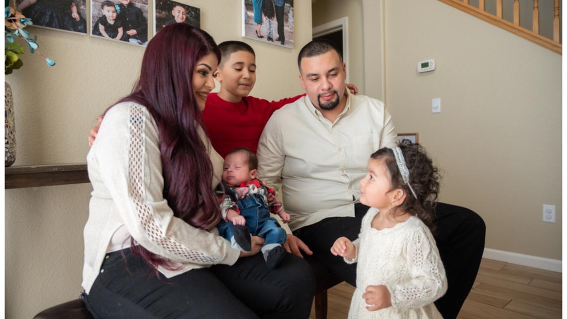 Sacramento woman gives birth while in the ICU with COVID-19 - Vimarsana News