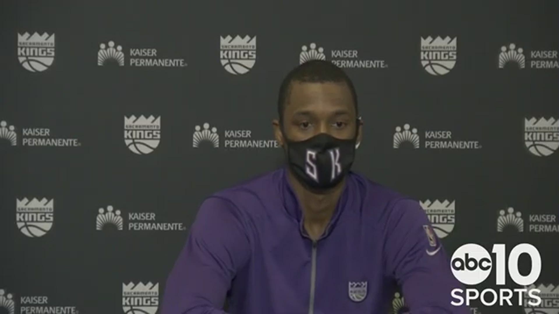 Kings F Harrison Barnes discusses the way Sacramento responded to the physicality from the Knicks, following Friday's 103-94 victory over New York at Golden 1 Center