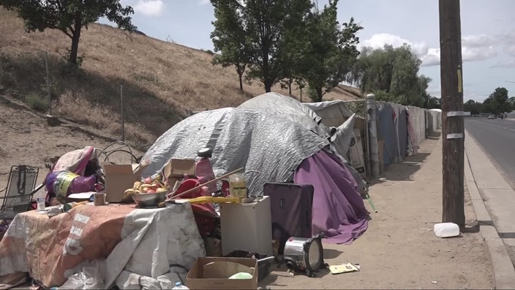 Mixed thoughts surround proposal making sidewalk camps a misdemeanor in Sacramento