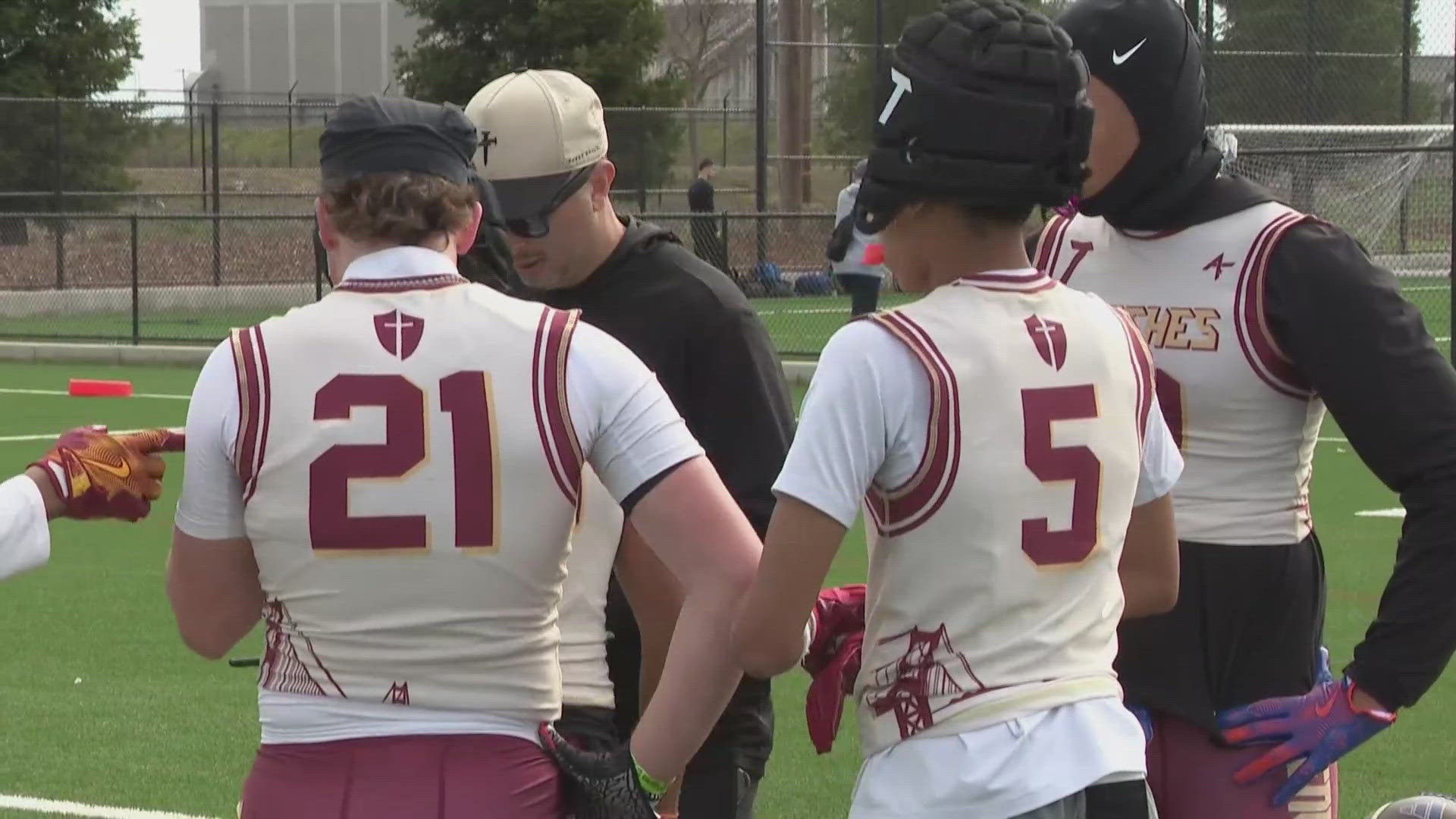 Obama walks back 'aliens are real' claim | abc10.com