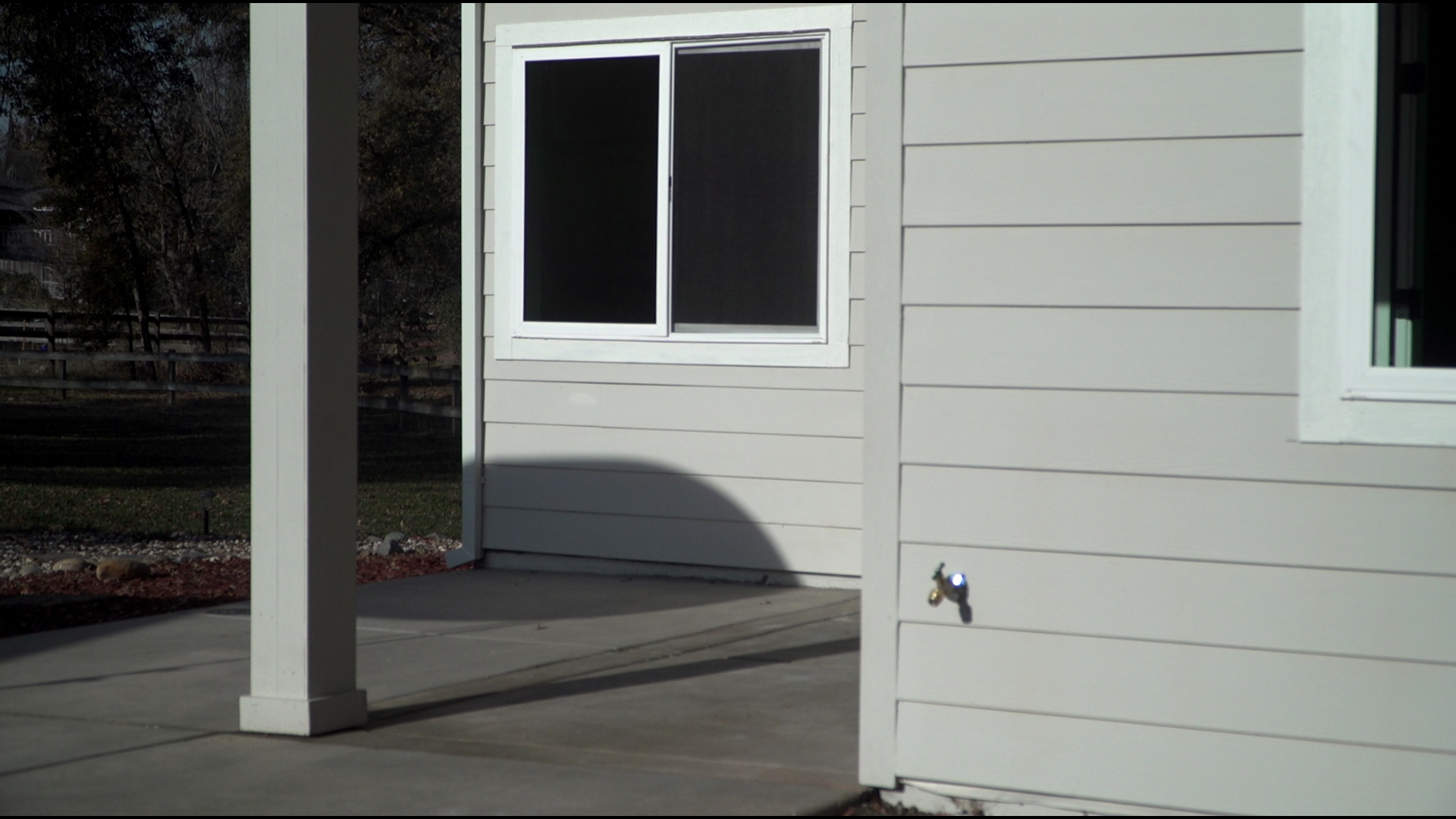 The family paid Anchored Tiny Homes more than $100,000 to build the ADU. The company is now going through bankruptcy.