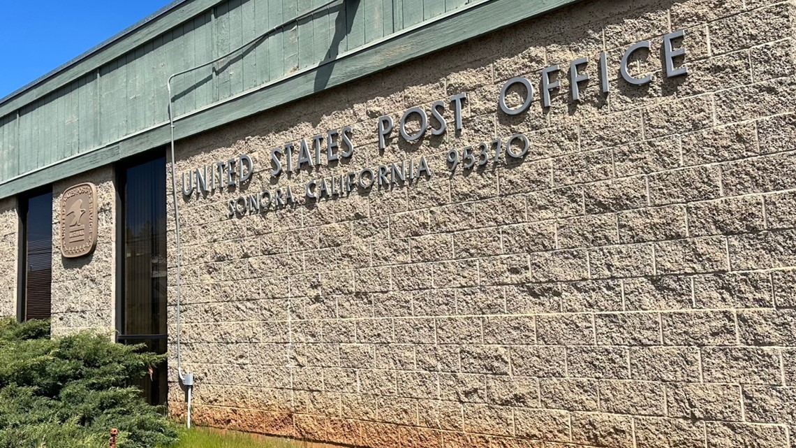 Postal customers complain about packages left outside in storm - Vimarsana News