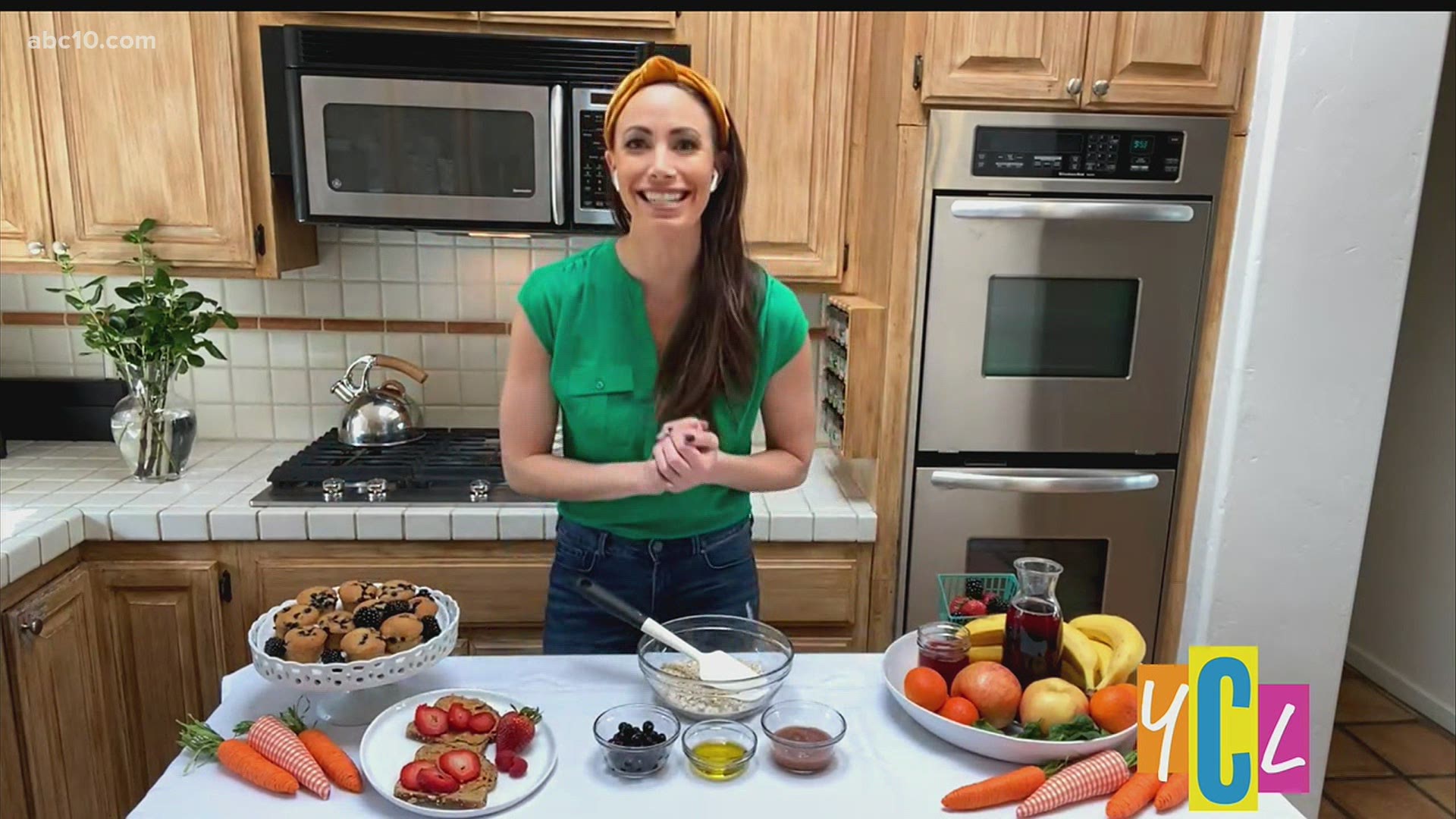 Sleep and nutrition go hand in hand. Nutritionist Ashley Reinke Hawk talks about the 3 pillars of health and what to eat or avoid to sleep better tonight.