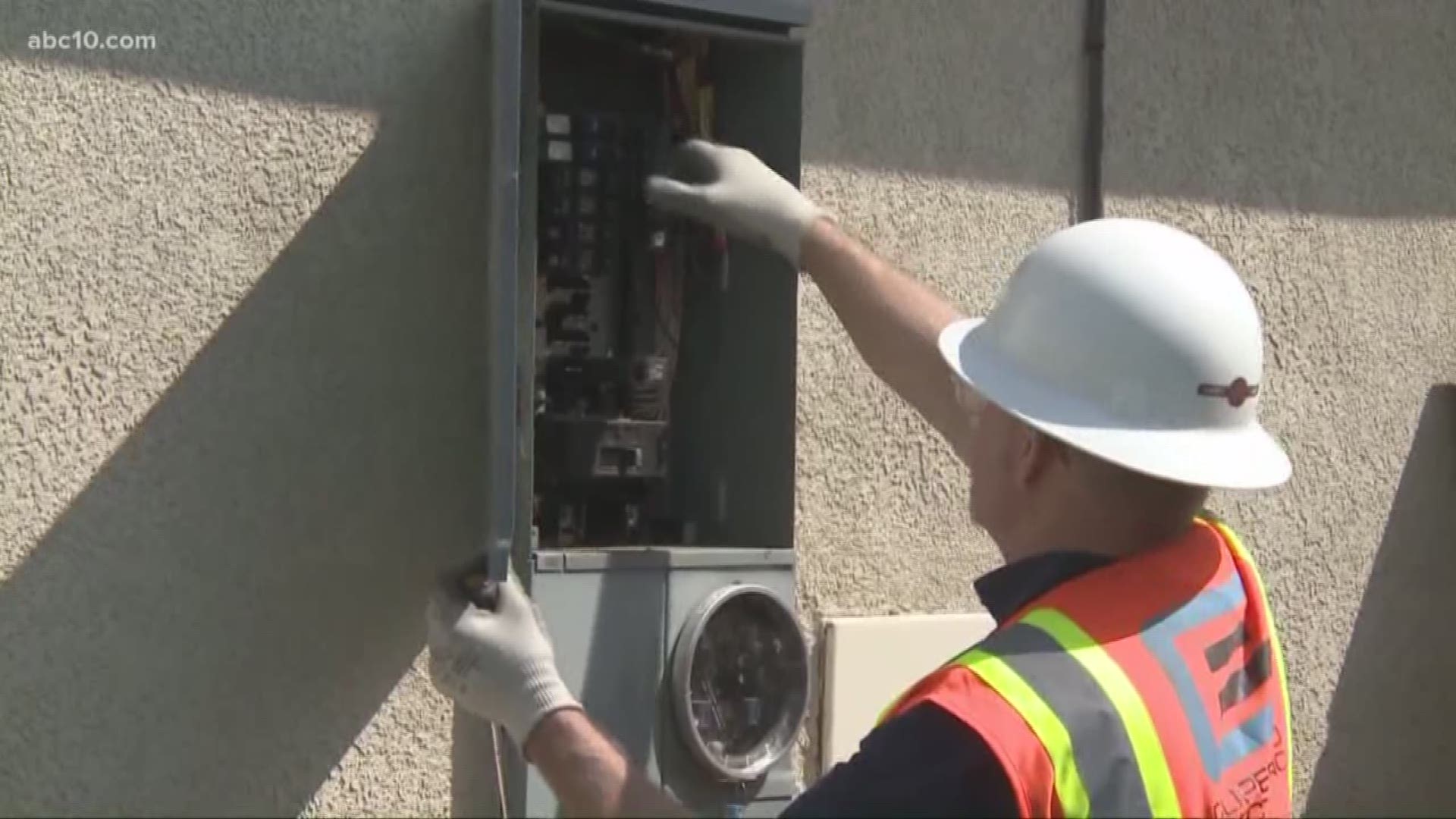 Amid power shutoffs by PG&E, Rocklin is one of many Northern California cities thinking of cutting ties with the state's largest power company.