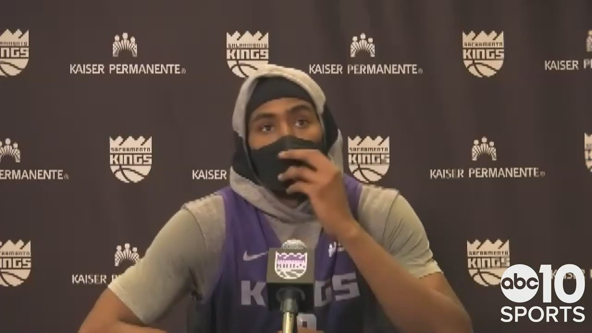 Sacramento Kings forward Moe Harkless talks about how his team reacted to losing De'Aaron Fox to the NBA's COVID-19 health and safety protocols.