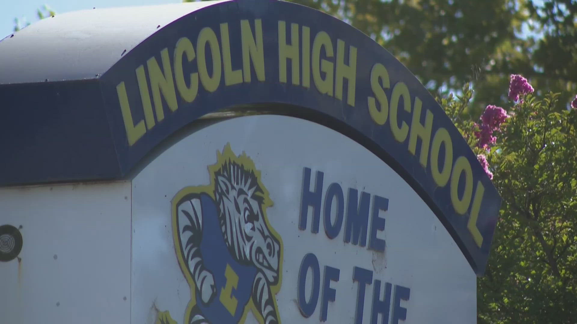 A video circulating online shows a confrontation between a student and staff member during a freshman meeting inside the Lincoln High gym. 