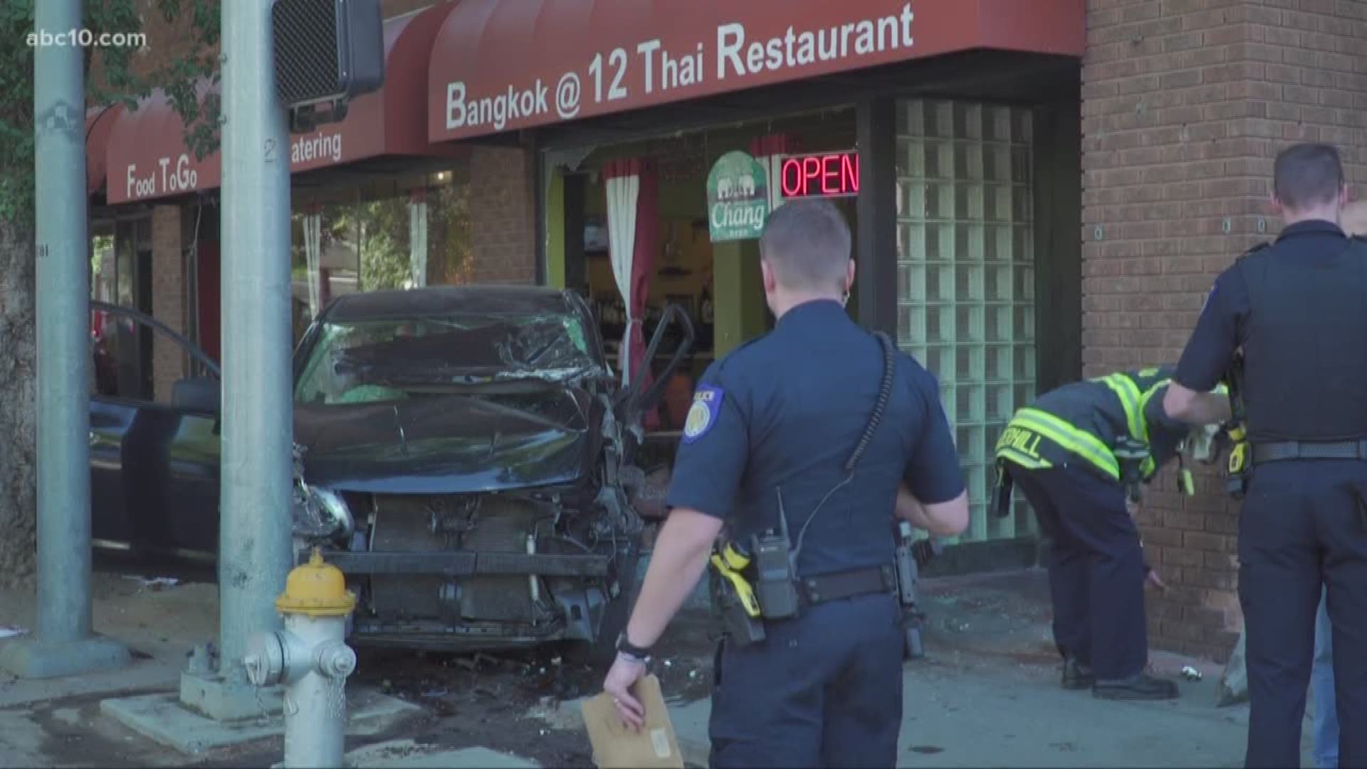 A two car crash at Sacramento's 12th and I Streets left 8 people injured and damaged a restaurant.