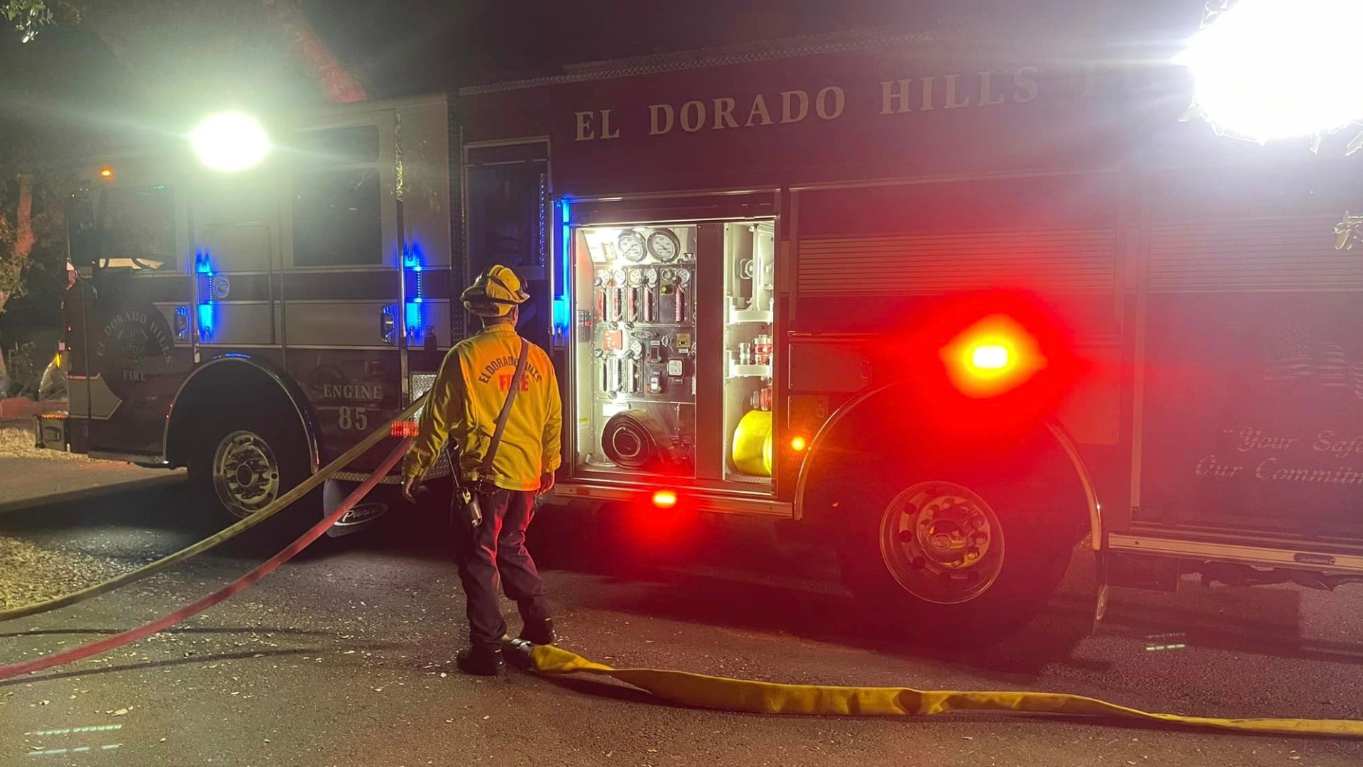 Firefighter has minor injuries after fire in El Dorado Hills home