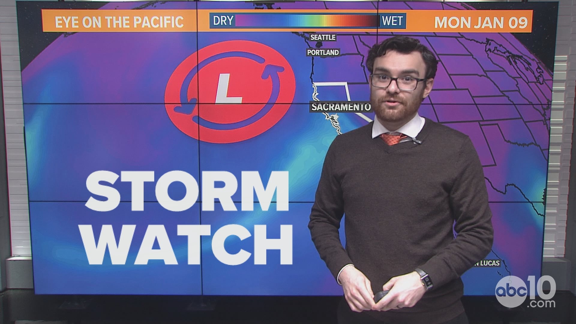 ABC10 meteorologist Brenden Mincheff has the latest forecast for this weekend, plus the details on a strong atmospheric river that arrives on Monday.