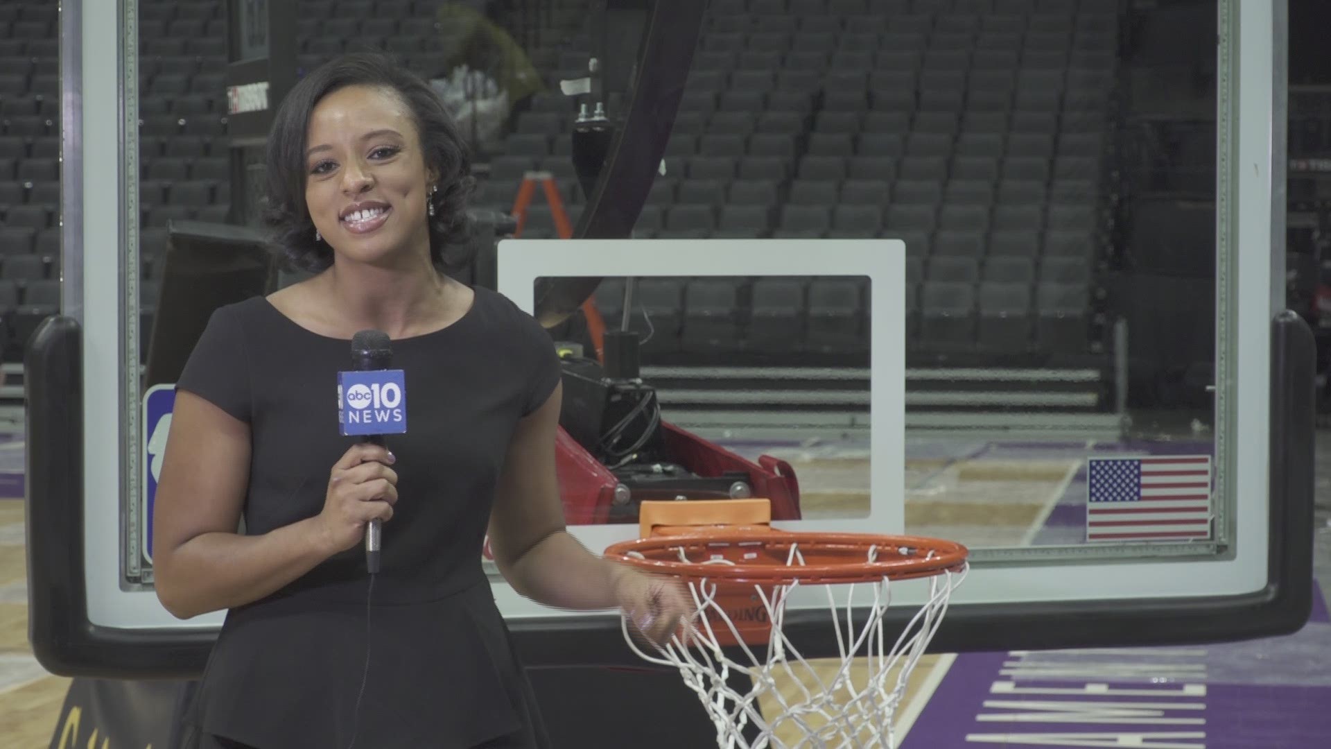ABC10's Lina Washington takes us inside Golden 1 Center for a look at all the festivities surrounding Kings opening night.