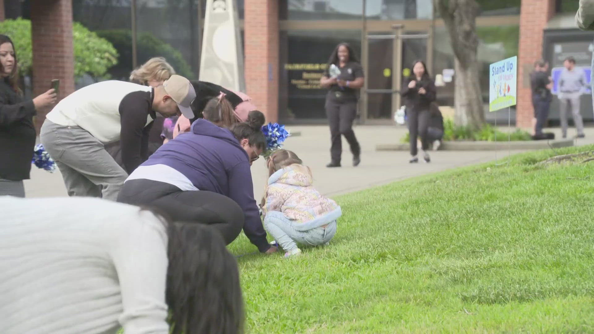 Fairfield Police, Solano prosecutors place pinwheels for child abuse  awareness