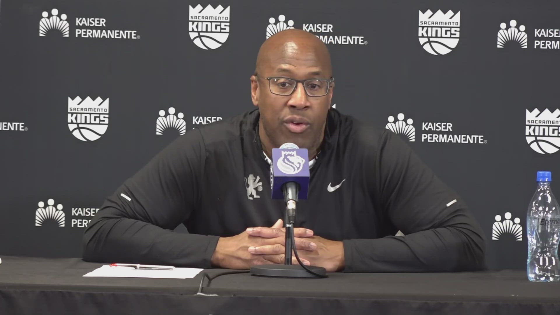 Sacramento Kings Coach Mike Brown talks about the 1-point loss to the Atlanta Hawks.