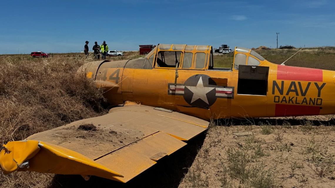 Plane crash near Modesto Airport | 2 people hurt | abc10.com