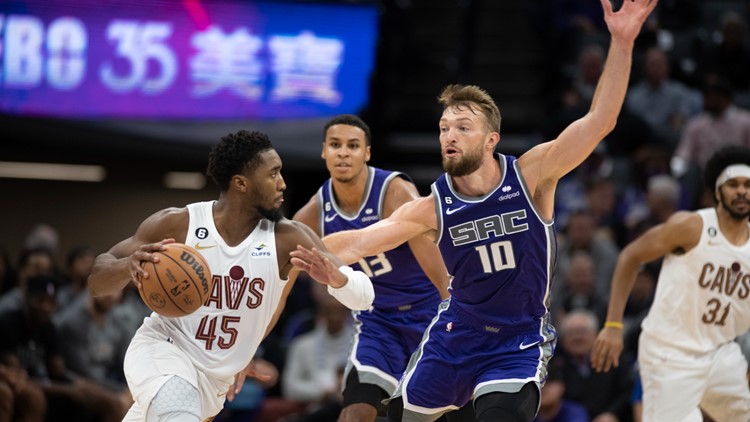 Sabonis scores 21 points, Kings top Mitchell, Cavs 127-120