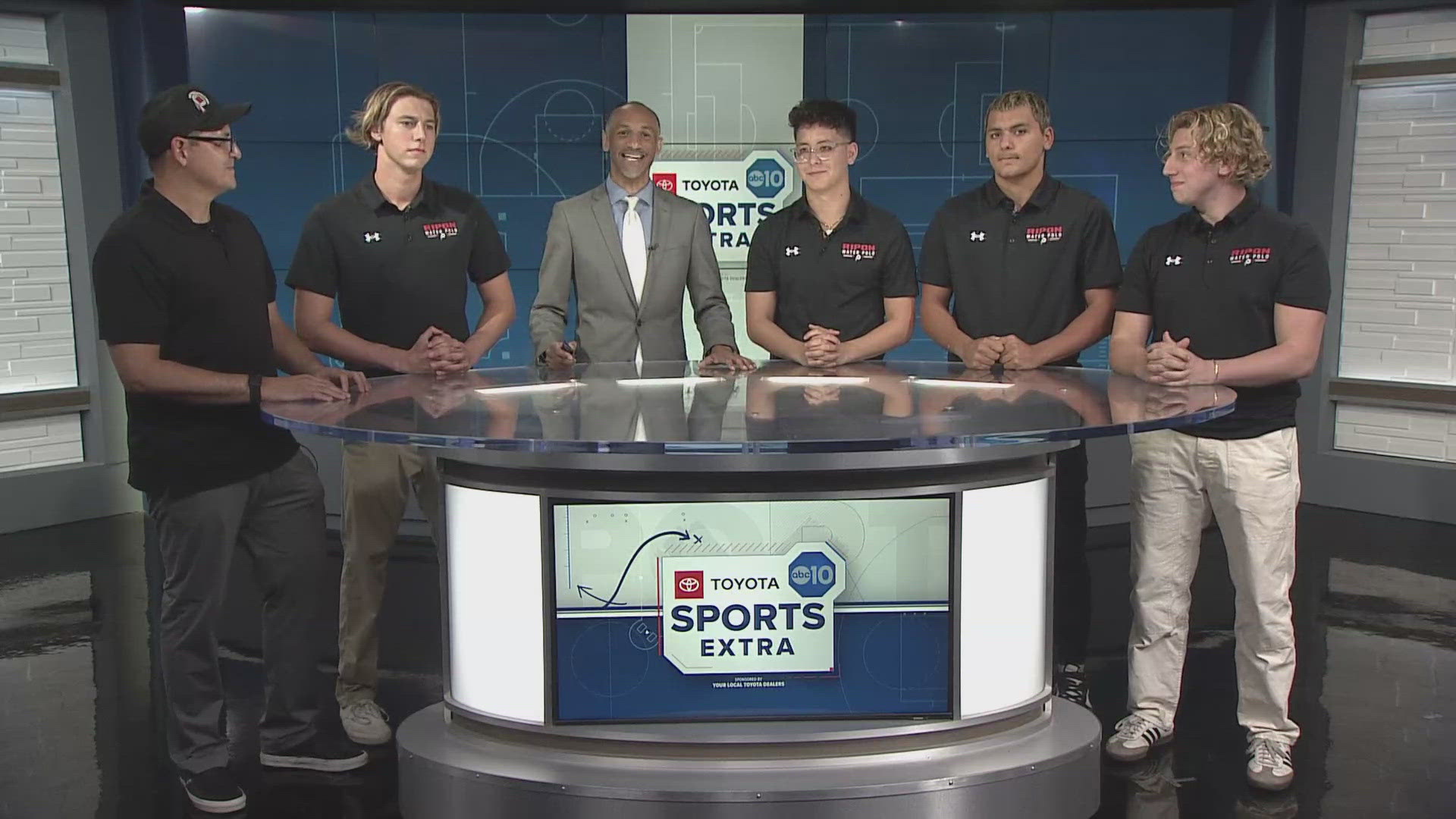 Kevin John speaks with the Ripon Boys Water Polo team who clinched a state championship.