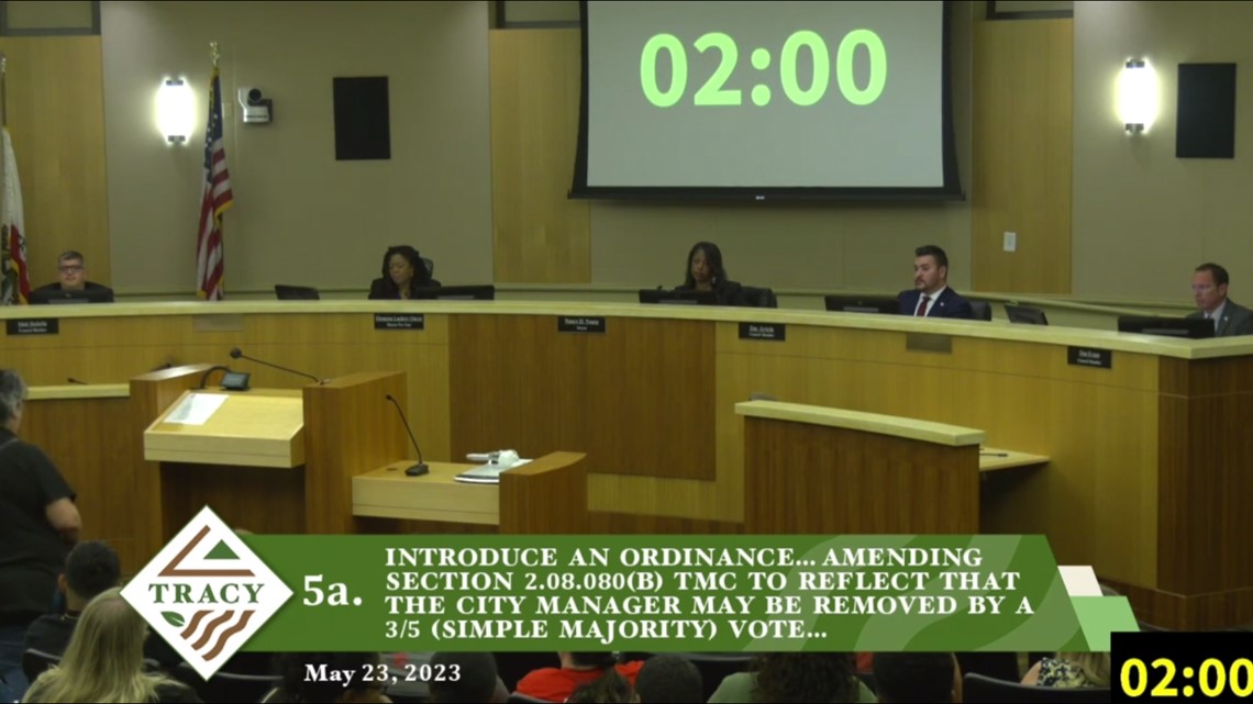 Tracy council votes for replacing vote to fire city manager