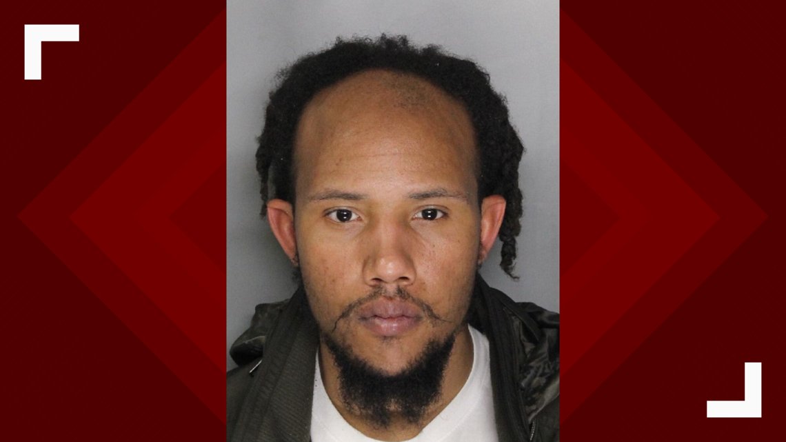 Sacramento homicide suspect may be heading for Mexico, FBI says