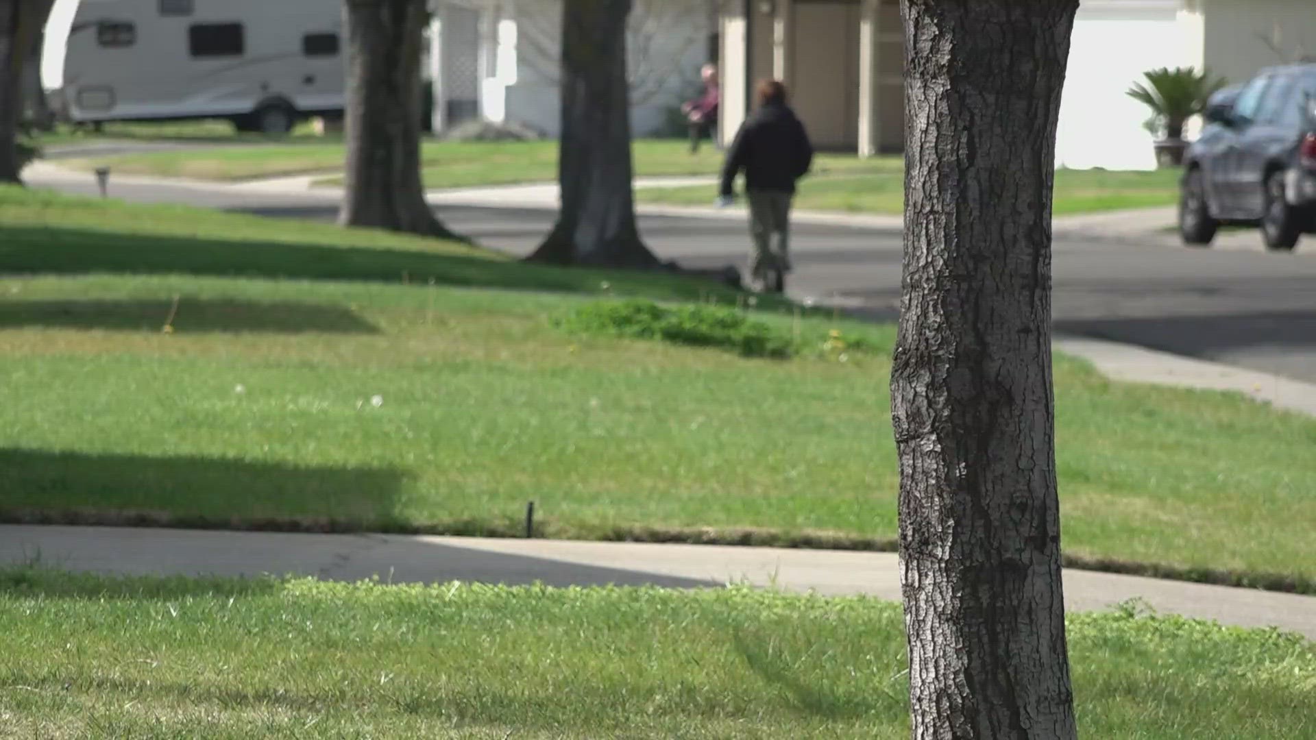 Stockton student violently robbed on way home from school