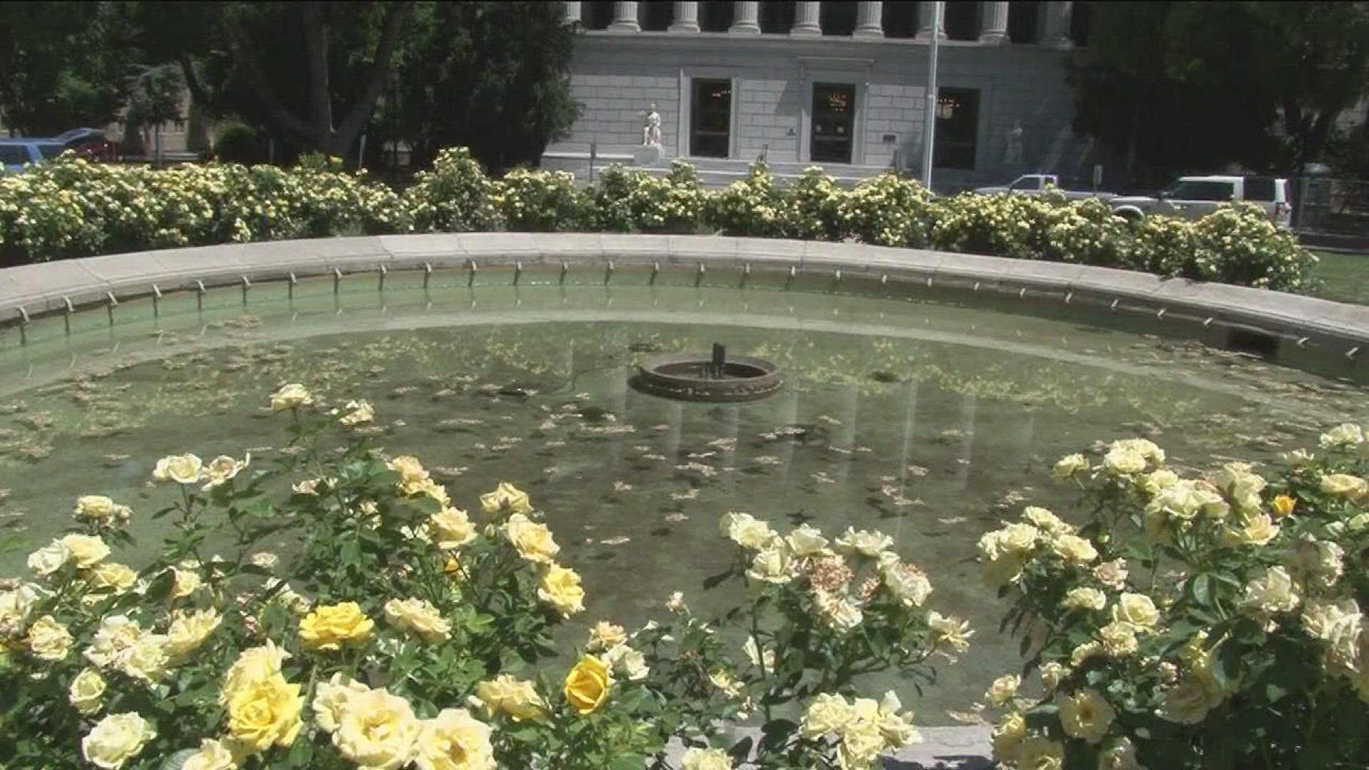 The Capitol foundtain will soon be gushing water again after years of drought. (July 2, 2017)