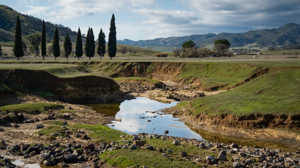 What's taking reservoir on Sacramento River so long to finish?