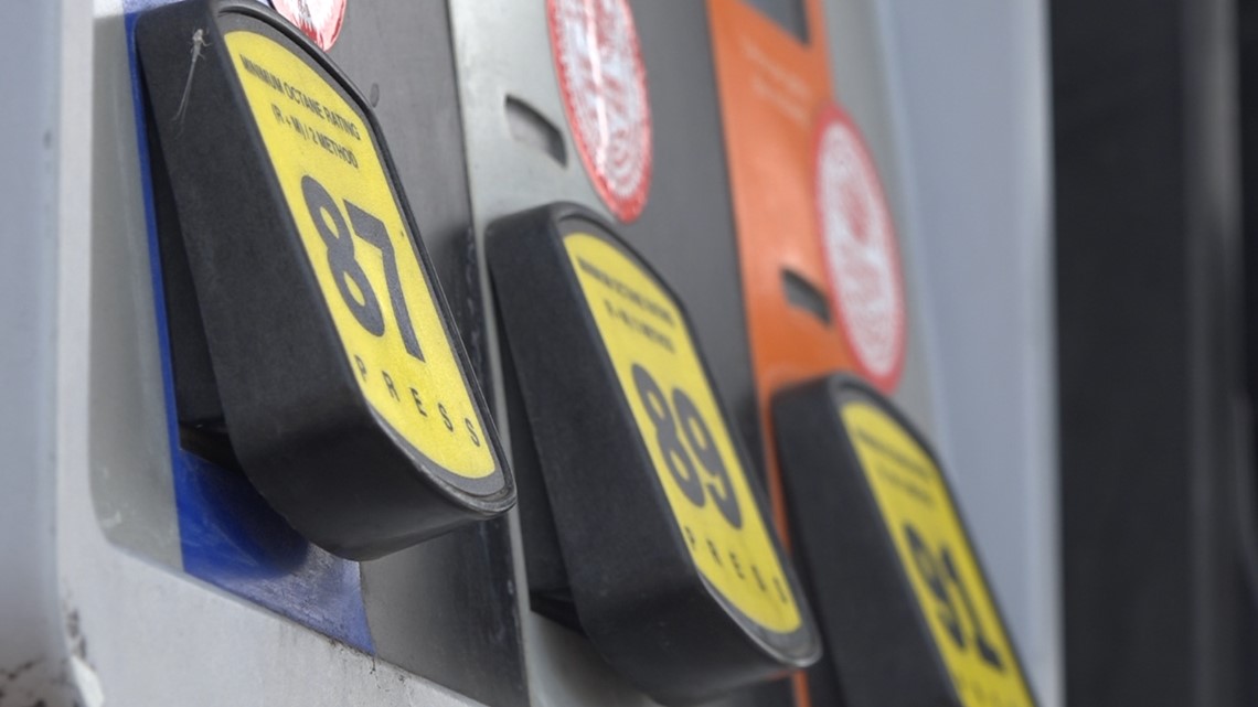 Gas prices dropping as Sacramento sees less than $5 a gallon