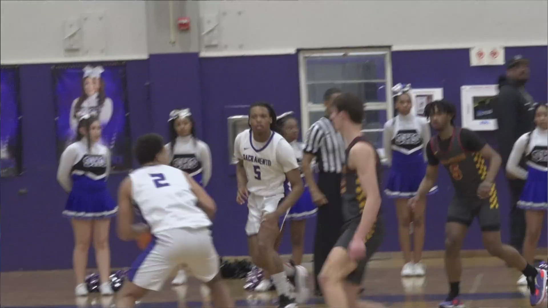 cif-state-playoffs-sacramento-high-dragons-vs-menlo-atherton-bears