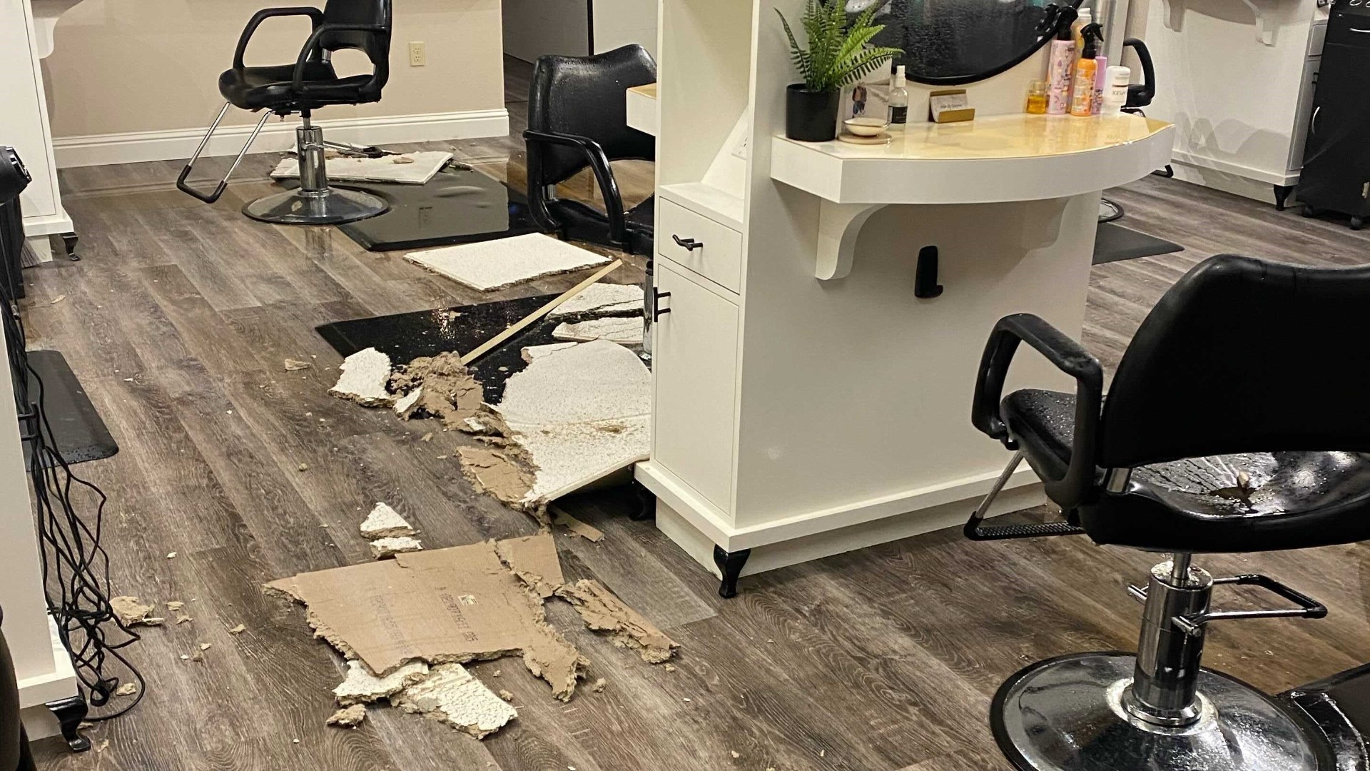Winds took the roof off a salon in Ripon during a winter storm, flooding it and forcing it to close for up to three weeks after finally being allowed to reopen.