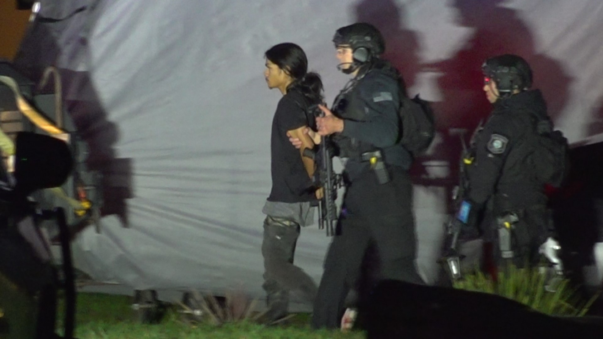 Suspects arrested after Stockton shooting, crash, SWAT standoff