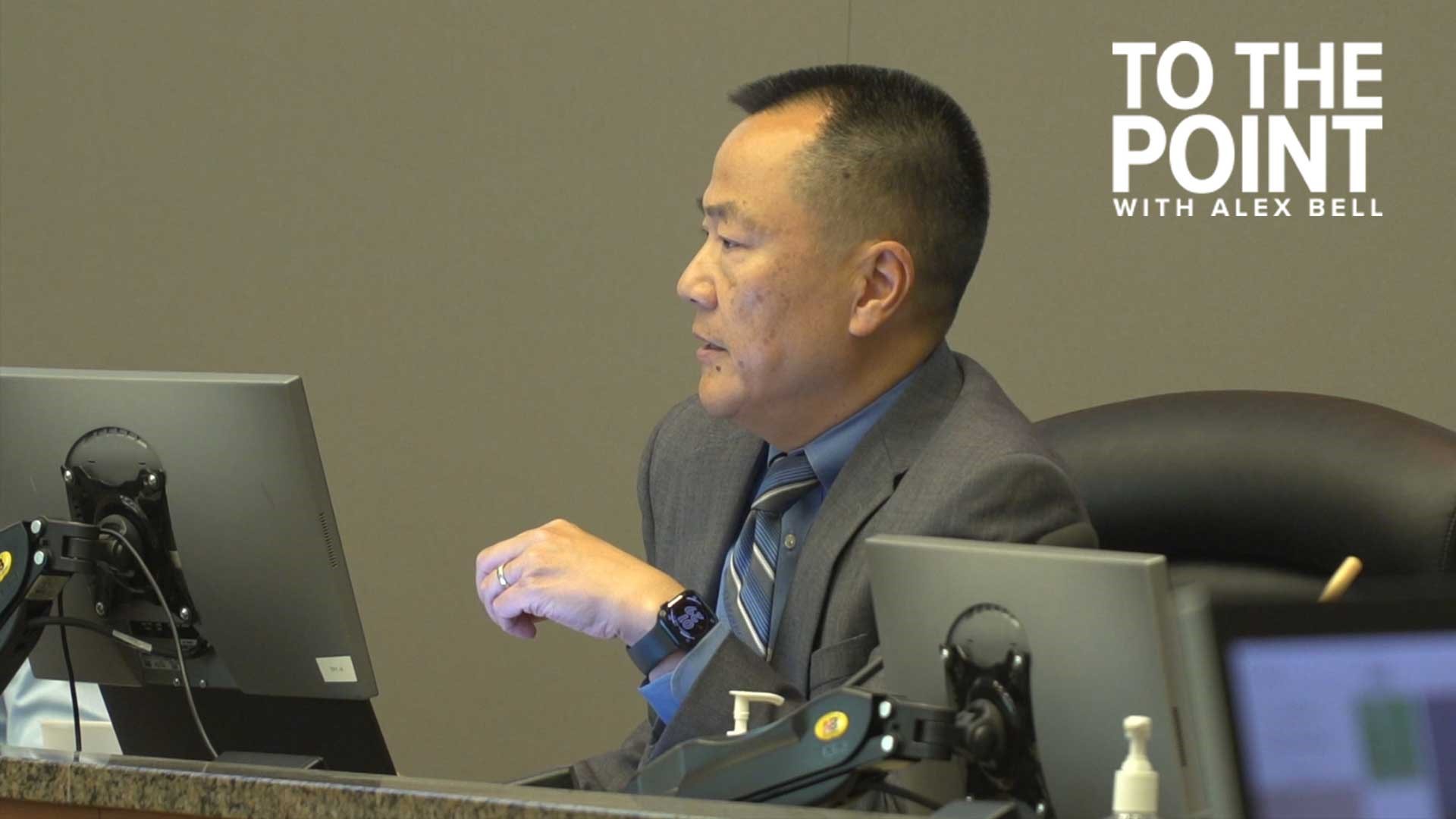 If approved, City Manager Howard Chan can implement new shelter sites without city council approval.