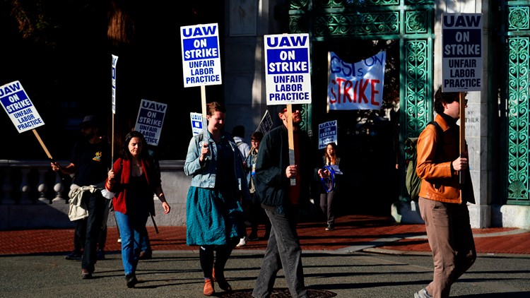 Month-long UC's academic workers strike brings stress to undergraduates