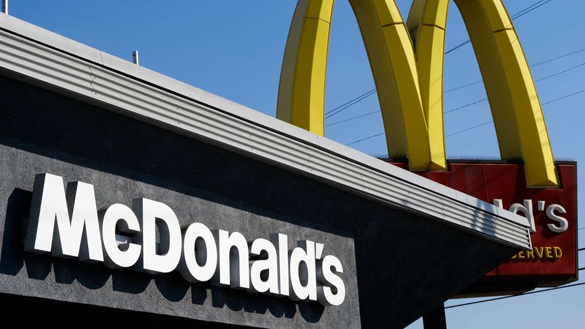 California’s fast food bill tests labor laws