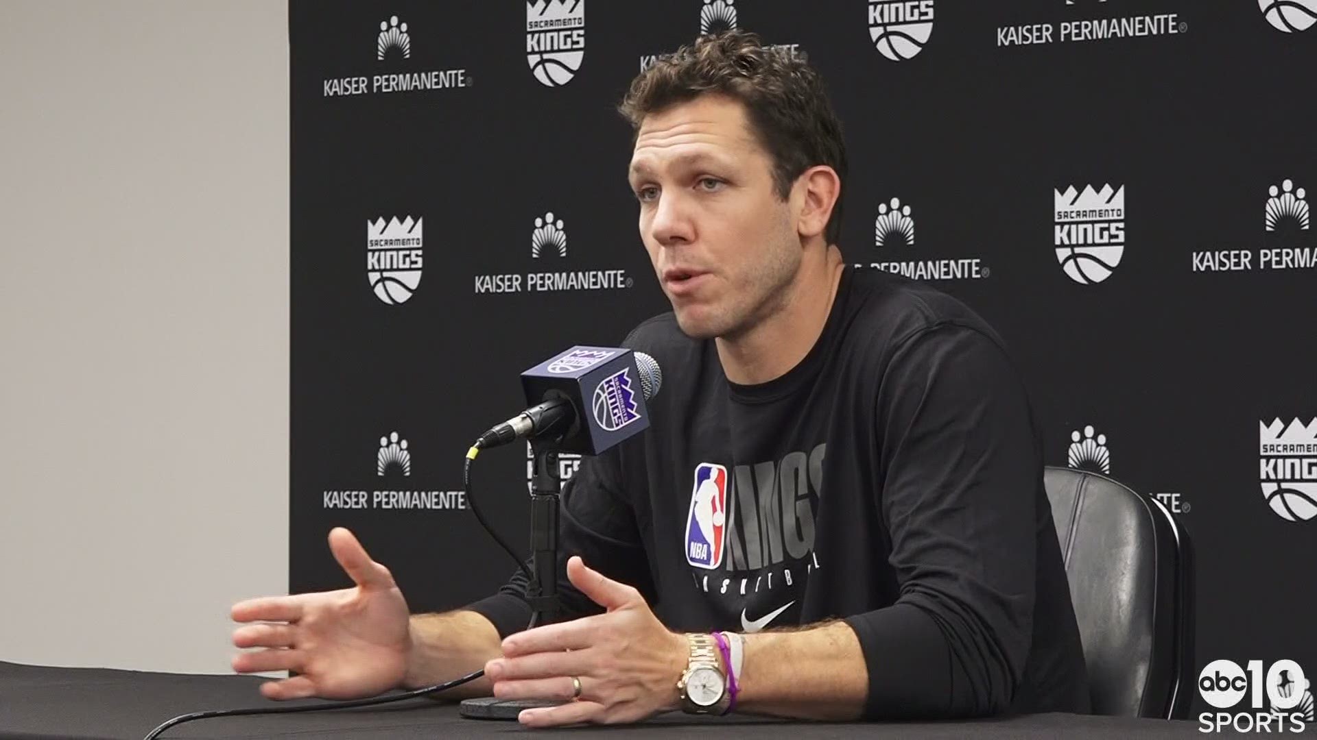 Sacramento Kings head coach Luke Walton opens his pregame press conference by speaking to the impact and legacy of former NBA Commissioner David Stern.