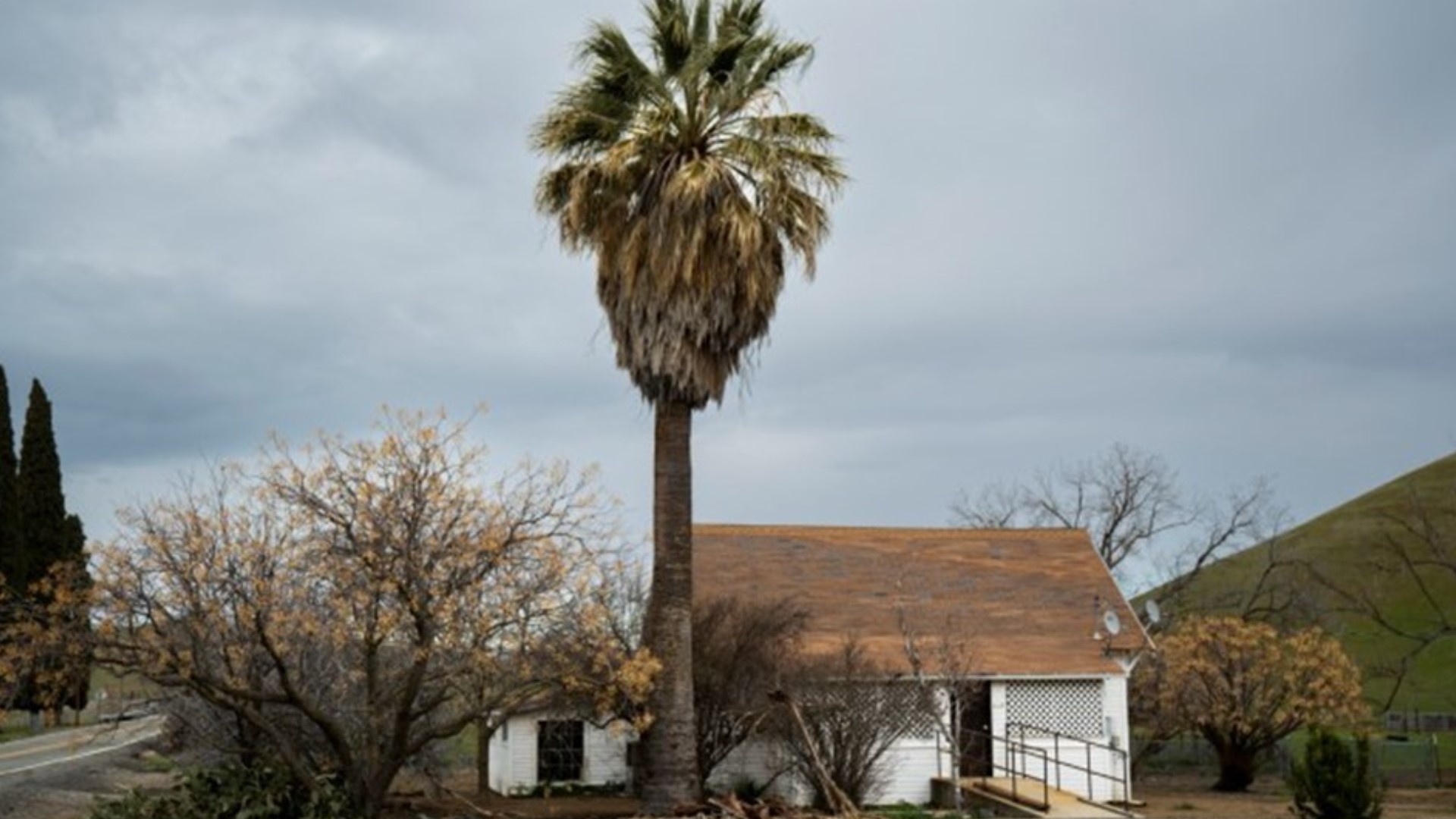 What's taking reservoir on Sacramento River so long to finish?