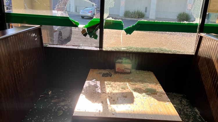 Window-smashing vandals hit Citrus Heights Mountain Mike's twice in 4 months