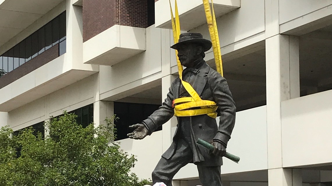 Statue of John Sutter in Sacramento being removed